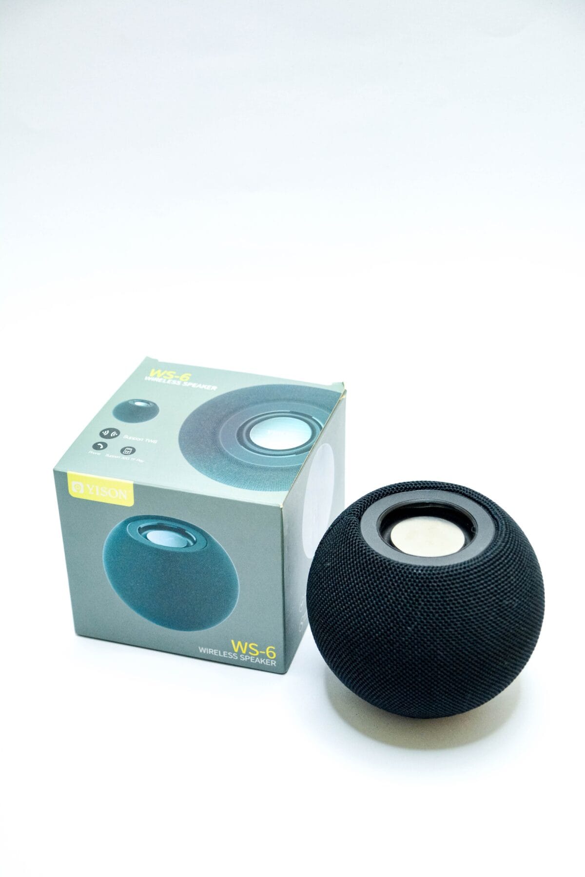 Parlante Bluetooth yison - Image 2